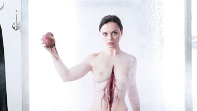 Christina Ricci – After.Life (2009)