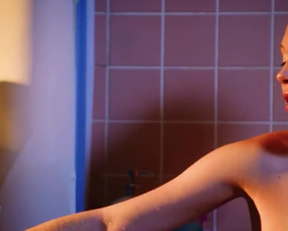 Kelli Berglund nude - Bathtub