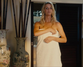 Brooklyn Decker nude - Just Go With It