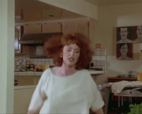 Julianne Moore's Fire-crotch In Short Cuts