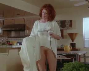 Julianne Moore's Fire-crotch In Short Cuts