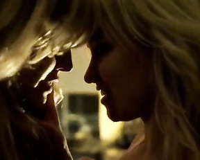 Sharon Hinnendael, Chelsey Reist - Embrace Of The Vampire