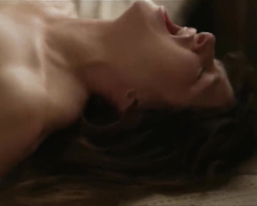 Kathryn Hahn naked - I Love Dick