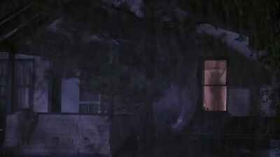 Marianne Hagan nude - Halloween The Curse Of Michael Myers