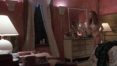 Marianne Hagan nude - Halloween The Curse Of Michael Myers