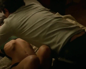 Emily Ratajkowski sexy