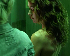 Yennie Ashlynn, Getting Jiggly - Scribbler