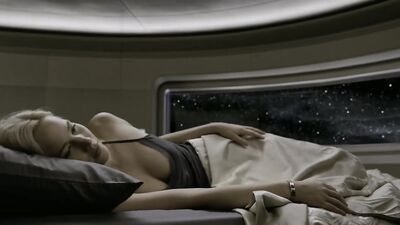 Jennifer Lawrence naked - Passengers