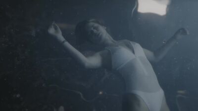 Jennifer Lawrence naked - Passengers