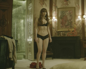 Jennifer Lawrence sex scene - Red Sparrow