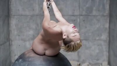 Miley Cyrus nude - Wrecking Ball Unedited