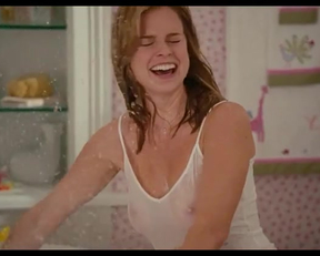 Alice Eve - CROSSING OVER