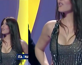 Barbara Francesca Ovieni sexy