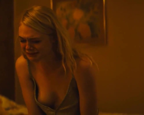 Elle Fanning topless - Galveston
