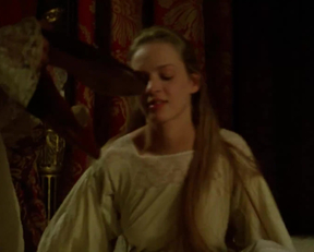 Uma Thurman naked - Dangerous Liaisons