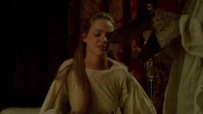 Uma Thurman naked - Dangerous Liaisons