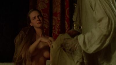 Uma Thurman naked - Dangerous Liaisons
