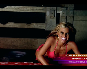 Jessica Simpson sexy