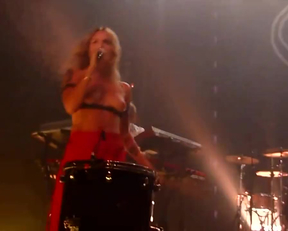 Tove Lo nude - Best Flash