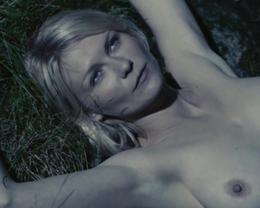 Kirsten Dunst nude - Melancholia