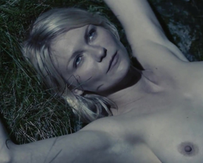 Kirsten Dunst nude - Melancholia
