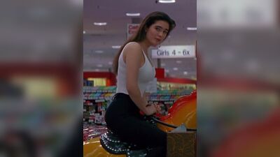 Jennifer Connelly sexy