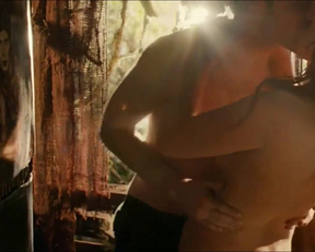 Juno Temple sex scene