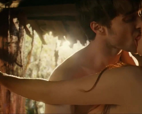 Juno Temple sex scene