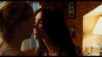 Megan Fox, Amanda Seyfried - Jennifer's Body