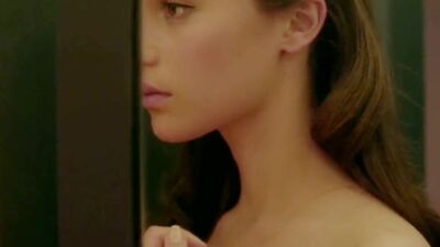 Alicia Vikander nude - Ex Machina