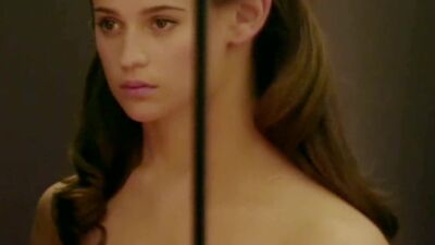 Alicia Vikander nude - Ex Machina