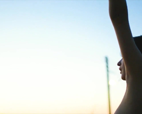 Jong-seo Jun nude - Burning