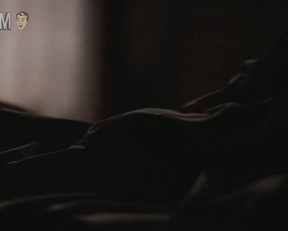 Amanda Peet nude - Brockmire