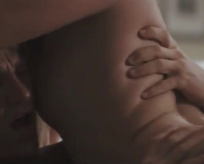 Amber Heard nude - The Jonesses