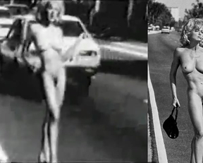 Madonna nude - Hitchhiking