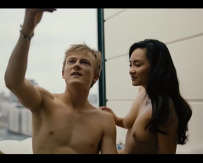 Mai Duong Kieu sexy - Bad Banks