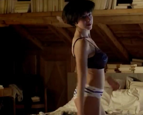 Marion Duval nude - L'amour Est Un Crime Parfait