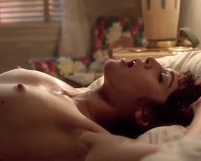 Lizzy Caplan Having Fun-Masters Of Sex