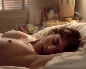 Lizzy Caplan Having Fun-Masters Of Sex