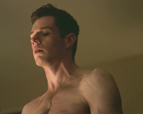 Aimee Lou Wood Nude - Netflix S01e01