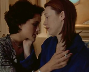 Molly Parker, Carla Gugino Making lesbian sex scene  - The Center Of The World