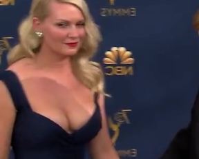 Kirsten Dunst On Emmy Red Carpet