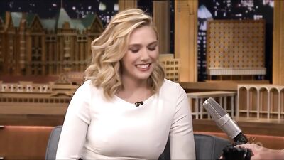 Elizabeth Olsen sexy