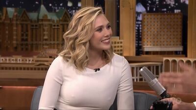 Elizabeth Olsen sexy