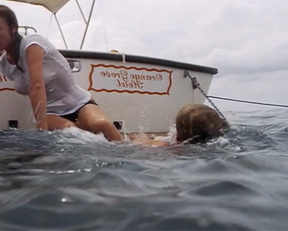 Jacqueline Bisset sexy - The Deep