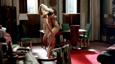 Heather Graham nude - Killing Me Softly