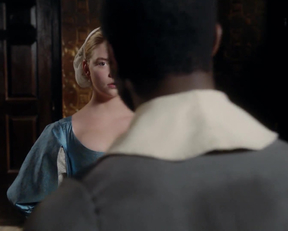Anya Taylor-Joy - The Miniaturist - Film nackt