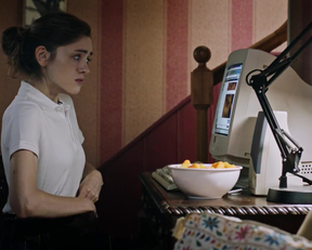 Natalia Dyer In 'YES, GOD, YES' - Film nackt