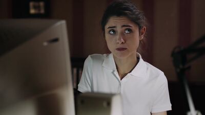 Natalia Dyer In 'YES, GOD, YES' - Film nackt