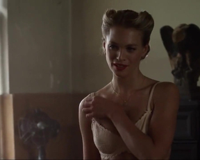 Julie Engelbrecht tits - Beyond Valkyrie